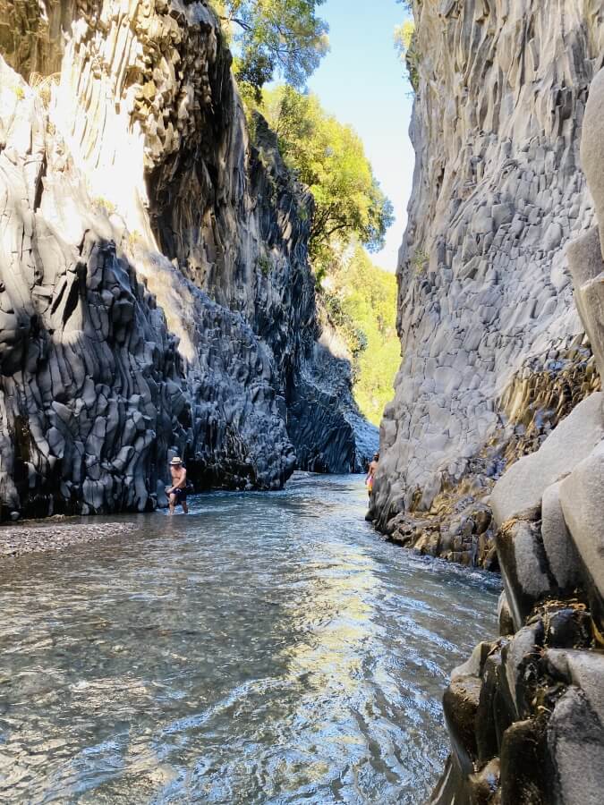 Gole dell'Alcantara na Sycylii - sycylijski wąwóz