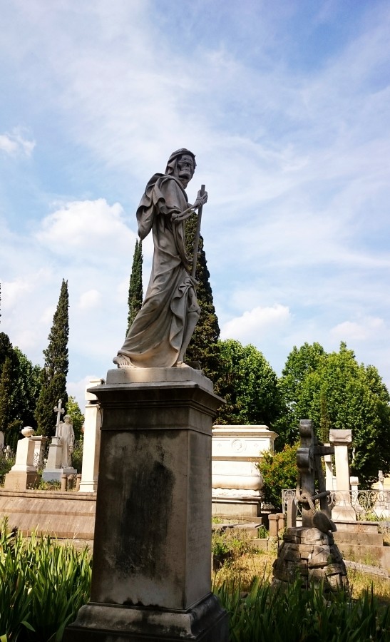 Posąg śmierci z kosą na cmentarzu Anglików we Florencji 