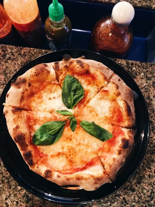 Pizza Kalifornijska w Przyjemności w Poznaniu