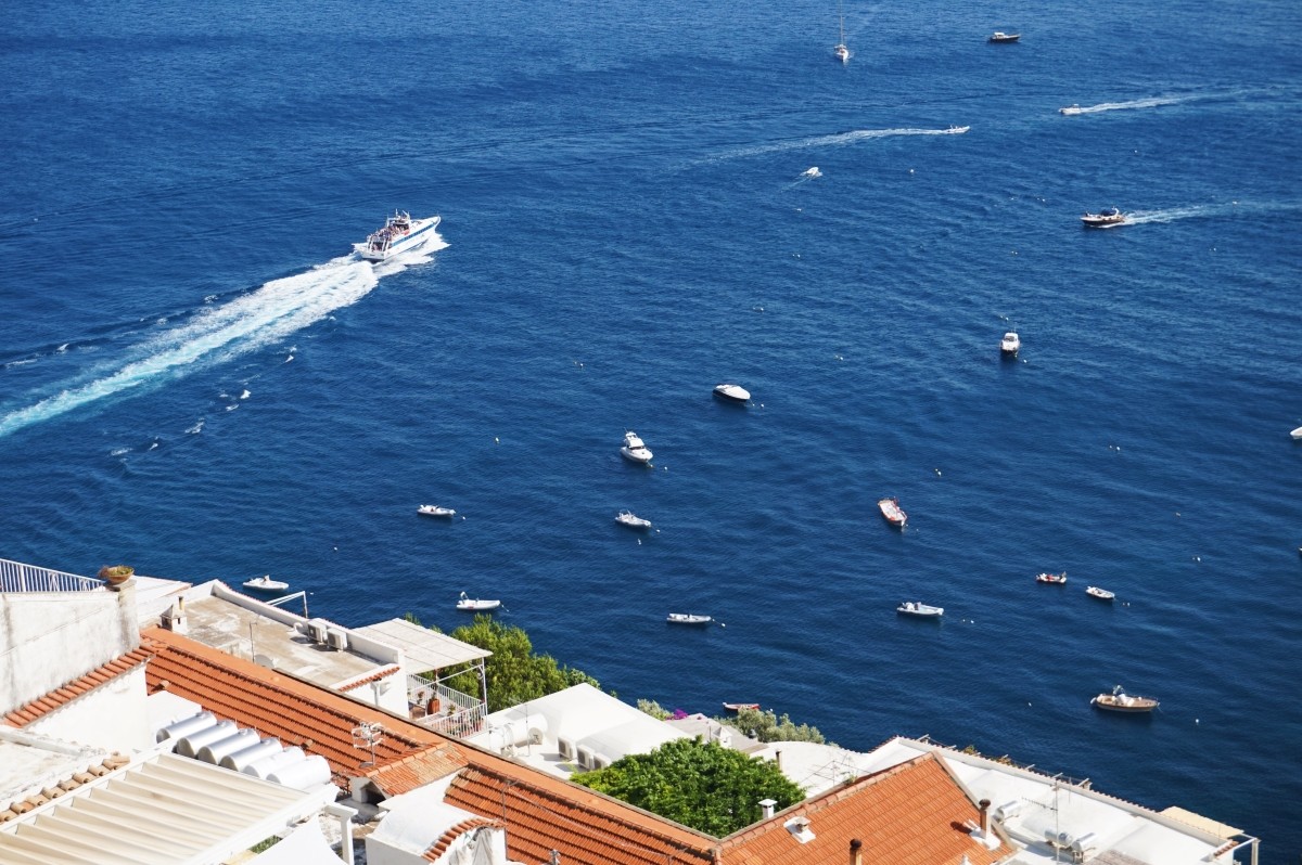 Positano i widok na Zatokę Neapolitańską