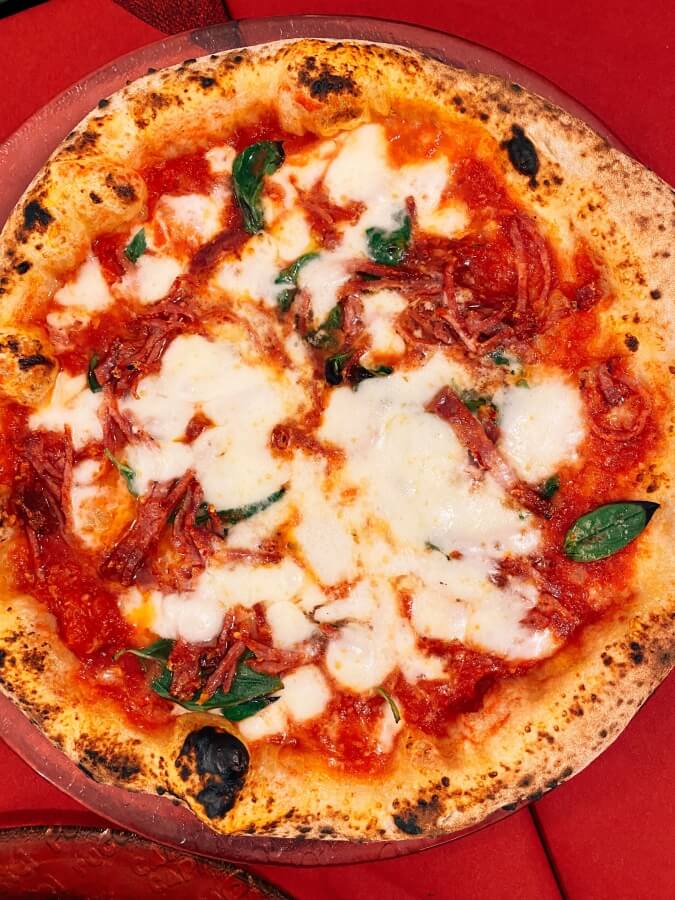 pizza in Starita, Naples