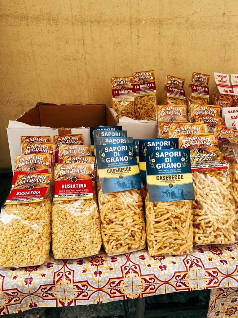 pasta, Mercato del Capo, Palermo